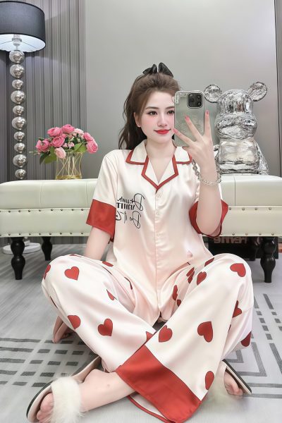 Button down short sleeve pajama set