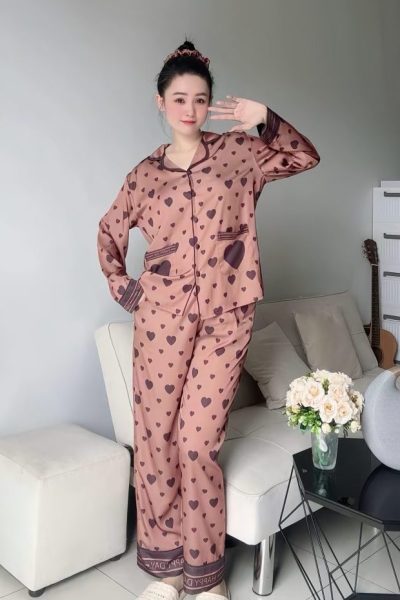 Premium Mulberry Silk “Sweetheart” Pajama Set with Matching Scrunchie