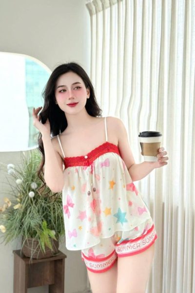 Dreamy Moo-Milk Mulberry Silk Lounge Set