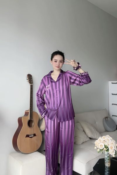 Luxury Women’s Silk Pajama Set – Long Sleeve Striped Design with Elegant Detailing